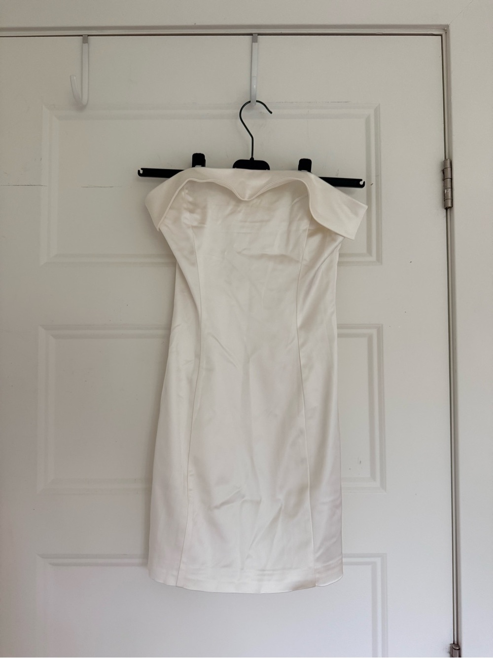 Aritzia Sunday Best Strapless Off-Shoulder White Cocktail Dress